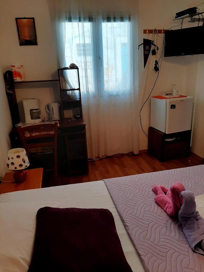 Rosmarinus Rubic Studio Spalato Esterno foto